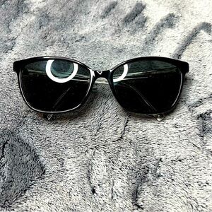 Vera Wang Nesta Sunglass Black elegant with Bling! New! 57-18-140 VERA WANG Cat-Eye SUNGLASSES Style Nesta BLACK SIZE 57/18  main image 3